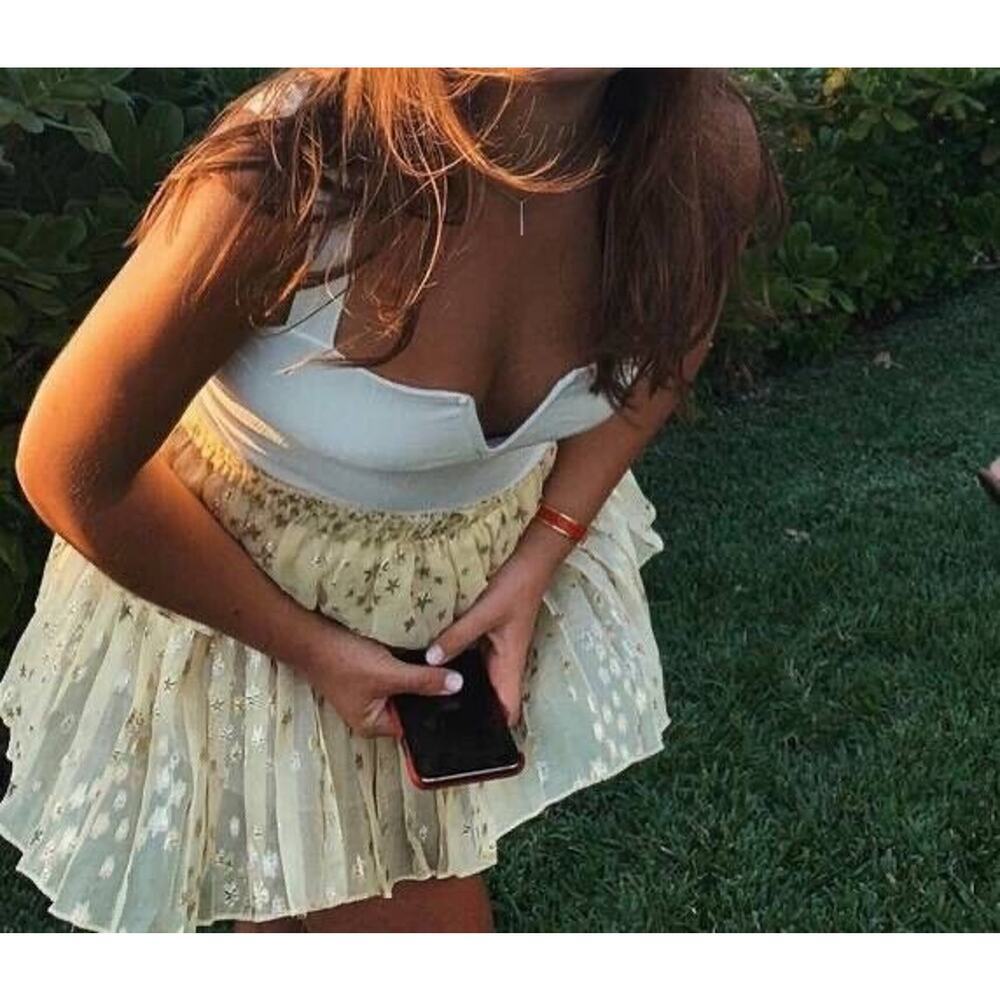 LoveShackFancy Yellow Ruffle Mini Gold Star Skirt Size Small Womens tiered skirt